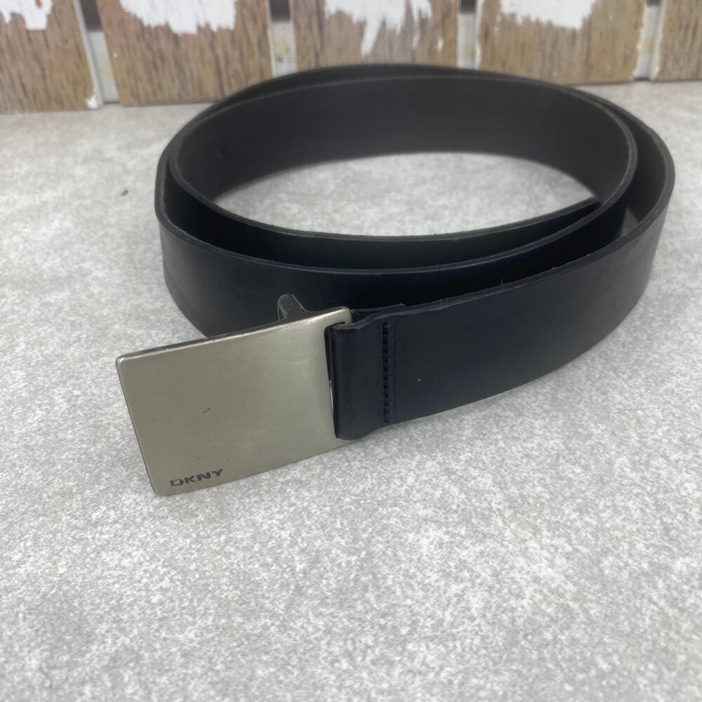 DKNY Italian Saddle Leather Black Belt Silver Buckle 32 Made In Italy